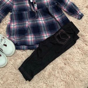 Adorable jean looking leggings. 😍